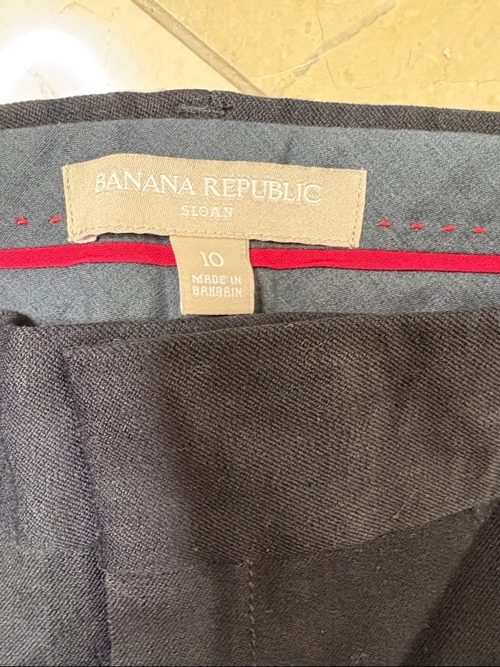 ⭐️ Banana Republic Black Sloan Pants - Slim Straight- size 10 - Picture 2 of 8
